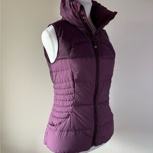 Sz6 Lululemon Fluffin' Awesome Vest
Plum